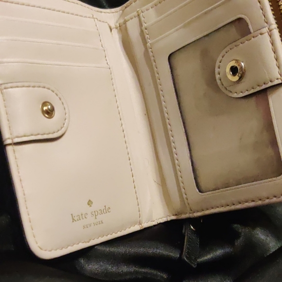 Authentic Kate Spade wallet - Picture 5 of 5